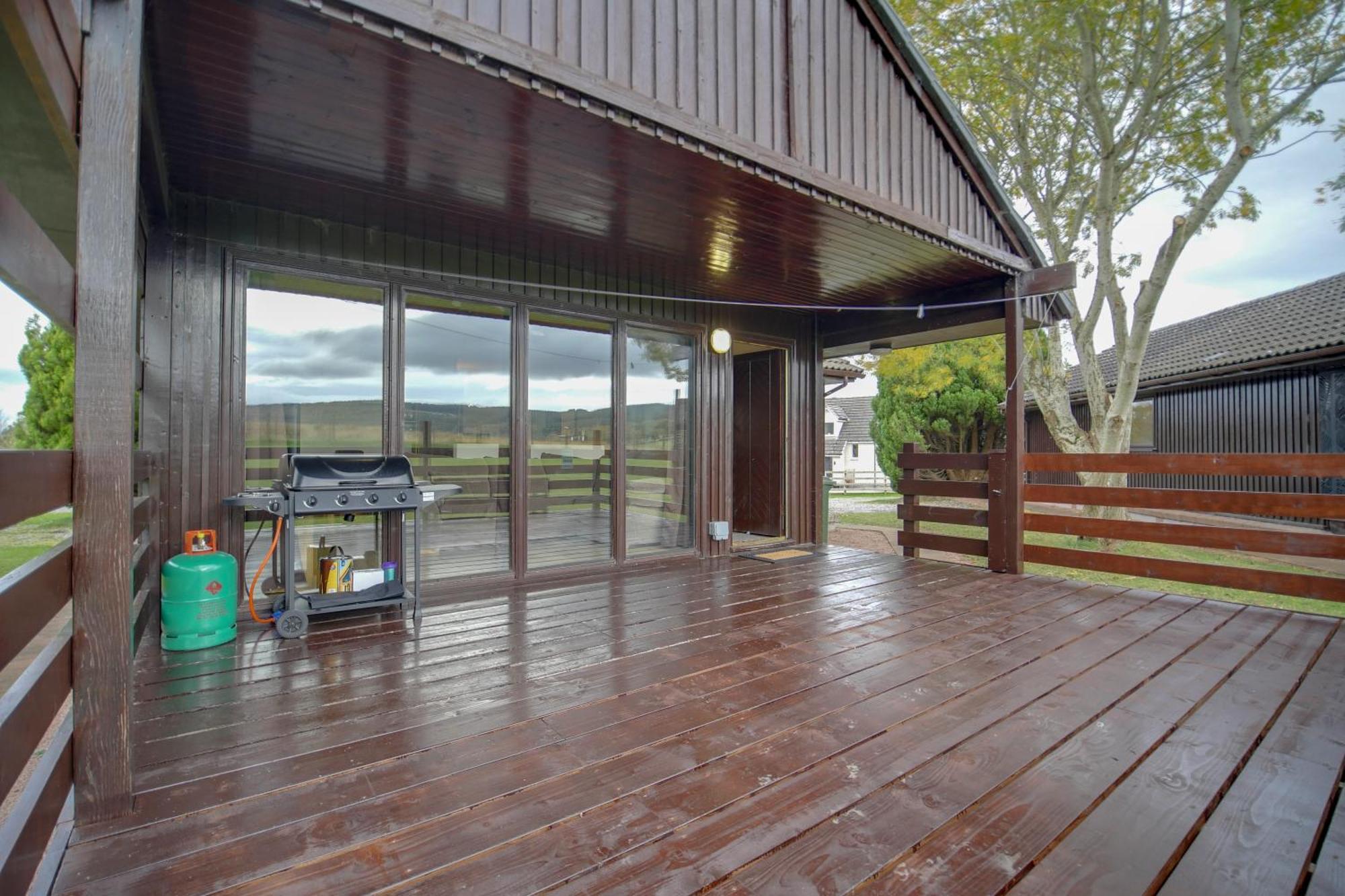 Glenview Chalet Park - Inverness — Photos 1